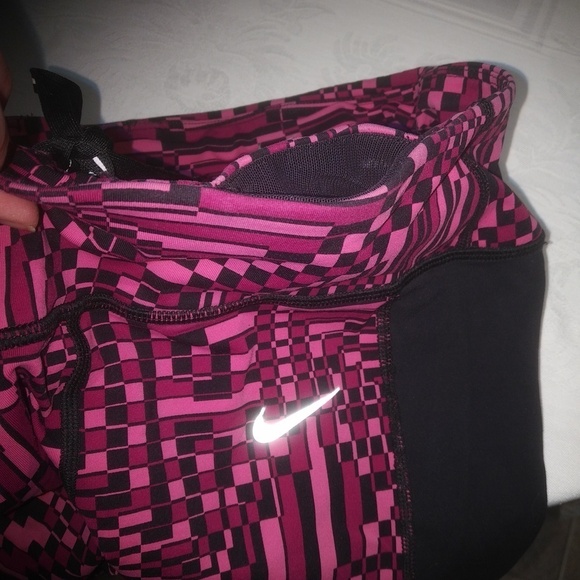 2/25 NIKE Epic Clash Luxe Running Capris Legging Tights Dri FIT Women's XS - Picture 7 of 12